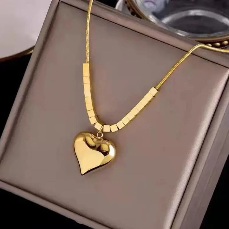 Premium Anti Tarnish Stainless Steel Jewellery for Everyday - Heart Themed Pendant