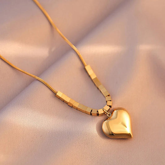 Premium Anti Tarnish Stainless Steel Jewellery for Everyday - Heart Themed Pendant